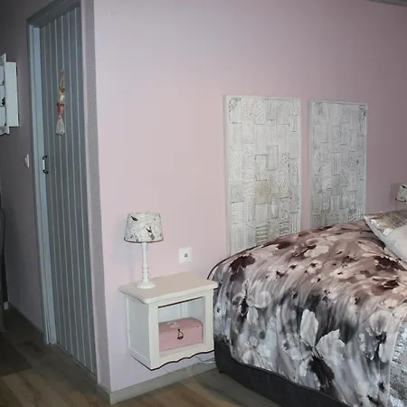 Проживание в семье Bocage Et Coquillage Gouville-sur-Mer